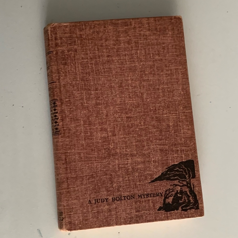 VINTAGE 1934 “The Mystic Ball” Author Margaret Sutton